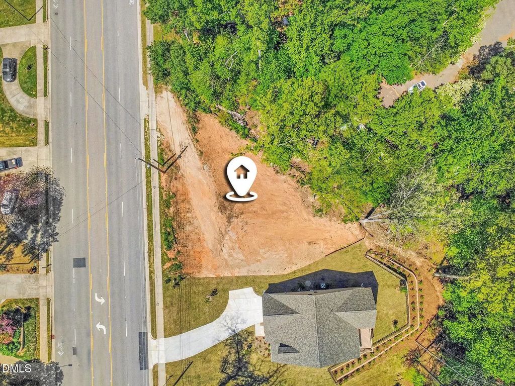 904 Sw Maynard Road, Cary
