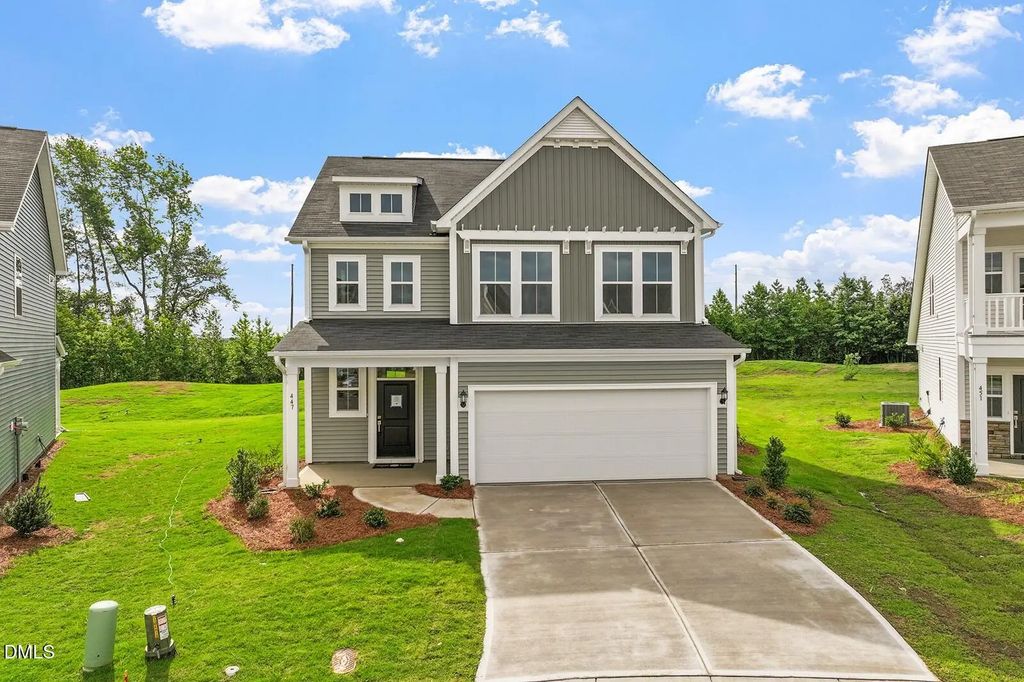 447 White Oak Garden Way 328, Garner