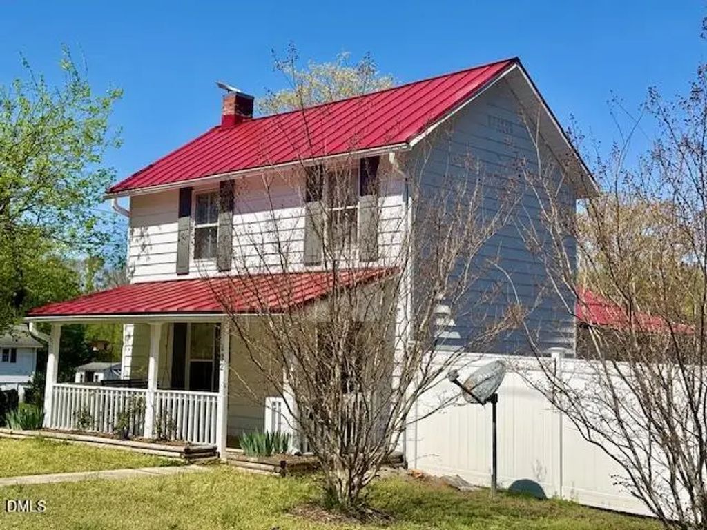 132 Buffalo Road, Clarksville