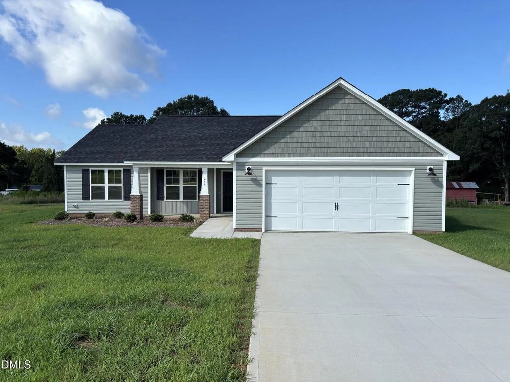 245 N Movado Trail, Kenly