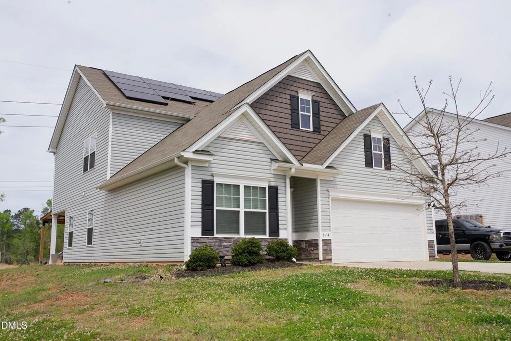 614 Marian Way, Sanford