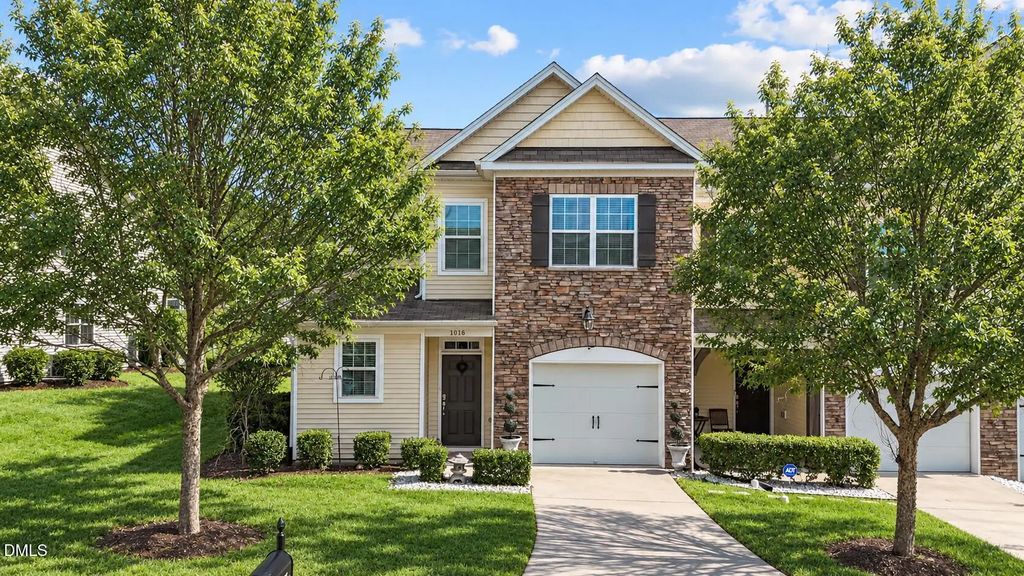 1016 Skyler Lane, Durham