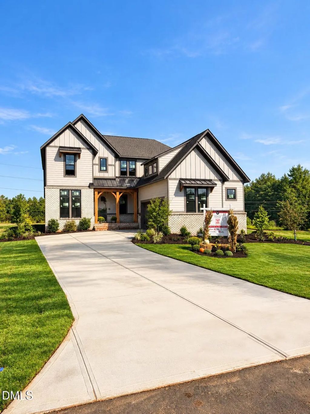 1131 Magpie Lane, Hillsborough