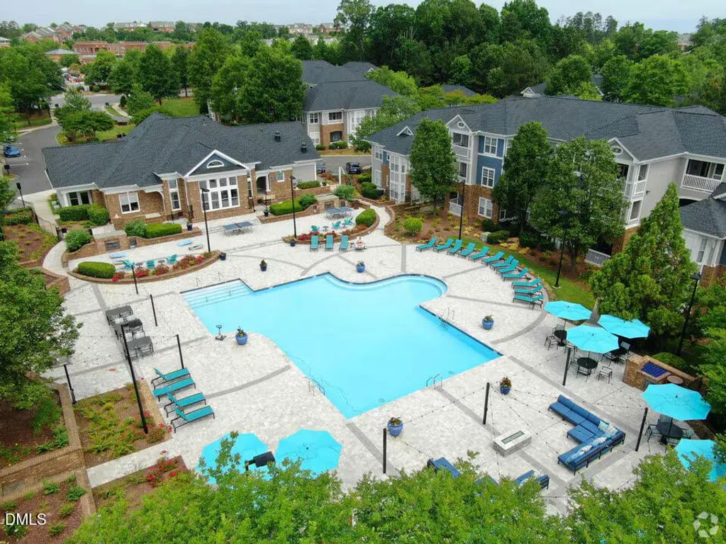 100 Village Crossing Drive 2 - Br, Chapel Hill