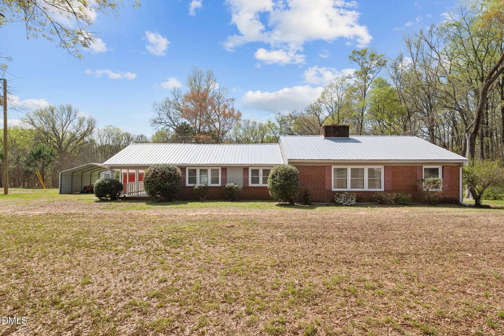 2251 Castle Rock Farm Road, Pittsboro
