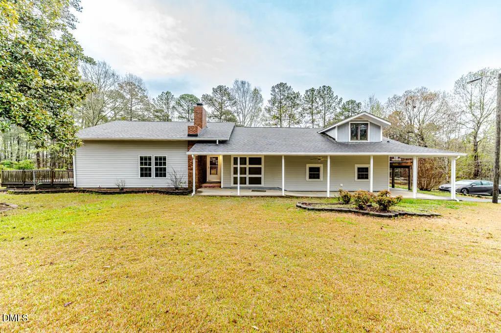 507 Nixon Drive, Sanford