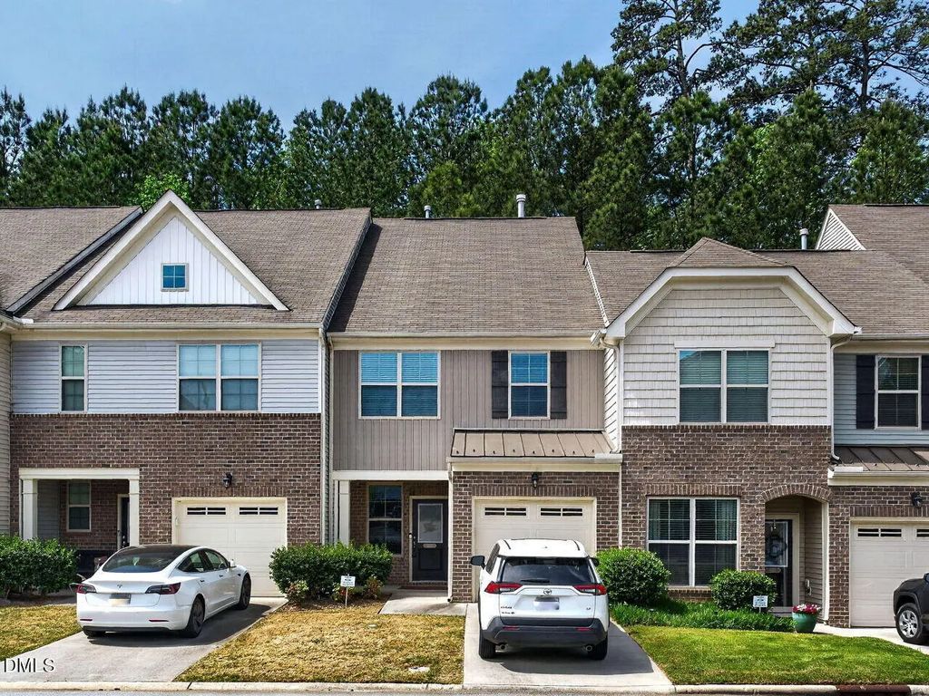 1179 Contessa Drive 10, Cary