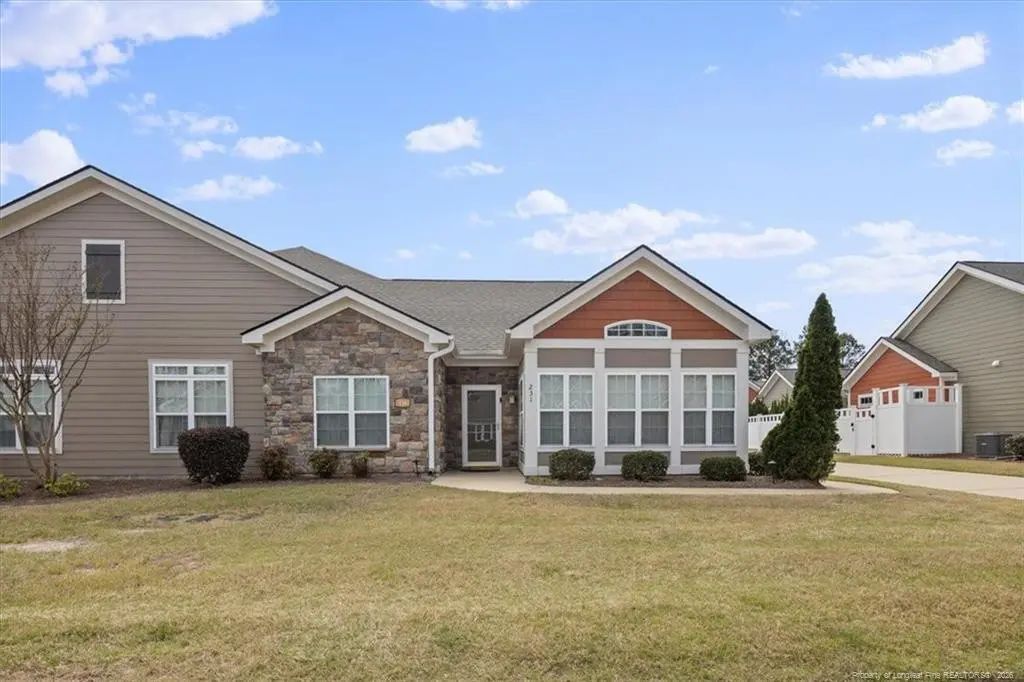 231 Nandina Court, Fayetteville