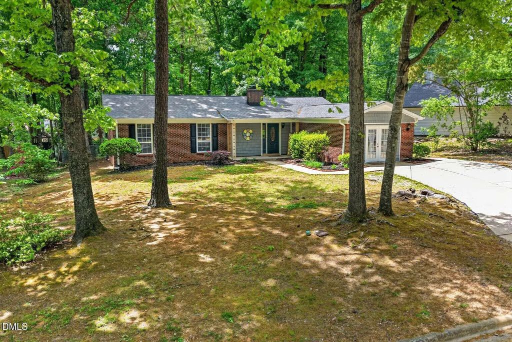 1416 Old Buckhorn Road, Garner
