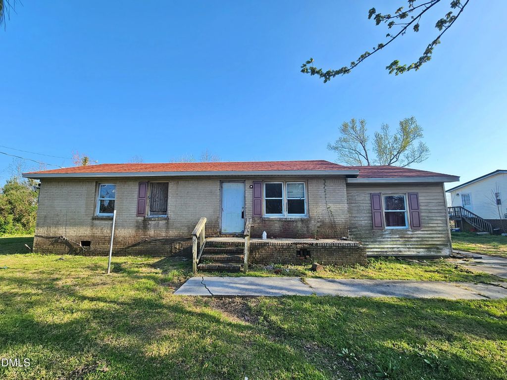 1729 Swamp Road, Engelhard