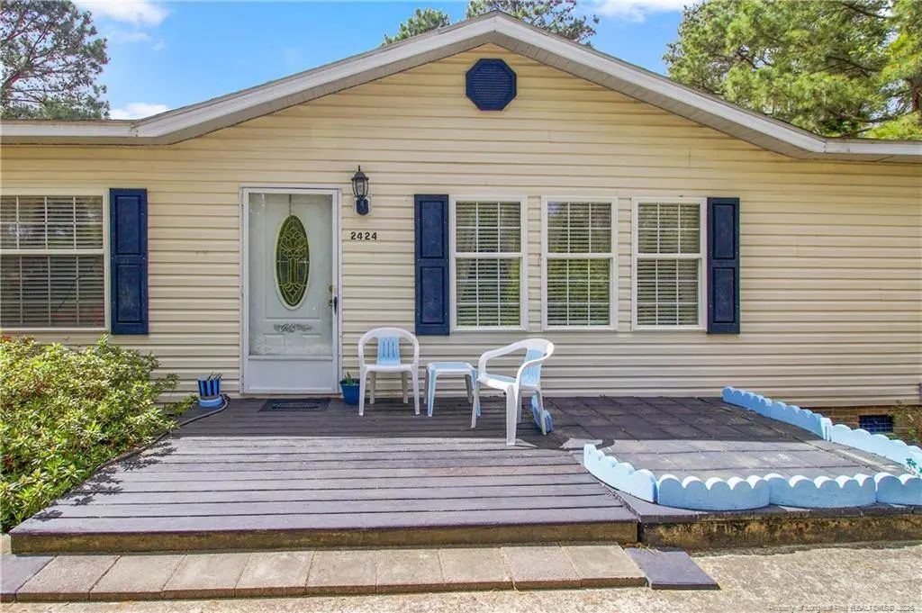 2424 Nc Hwy 55 E, Dunn