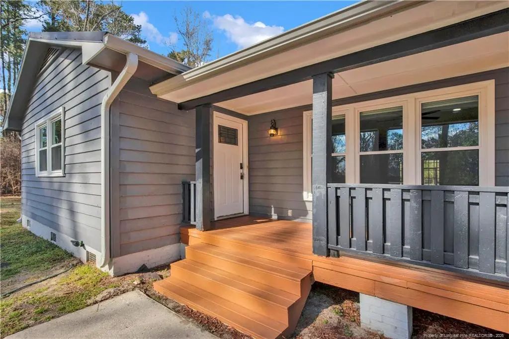305 E Third Street, Parkton