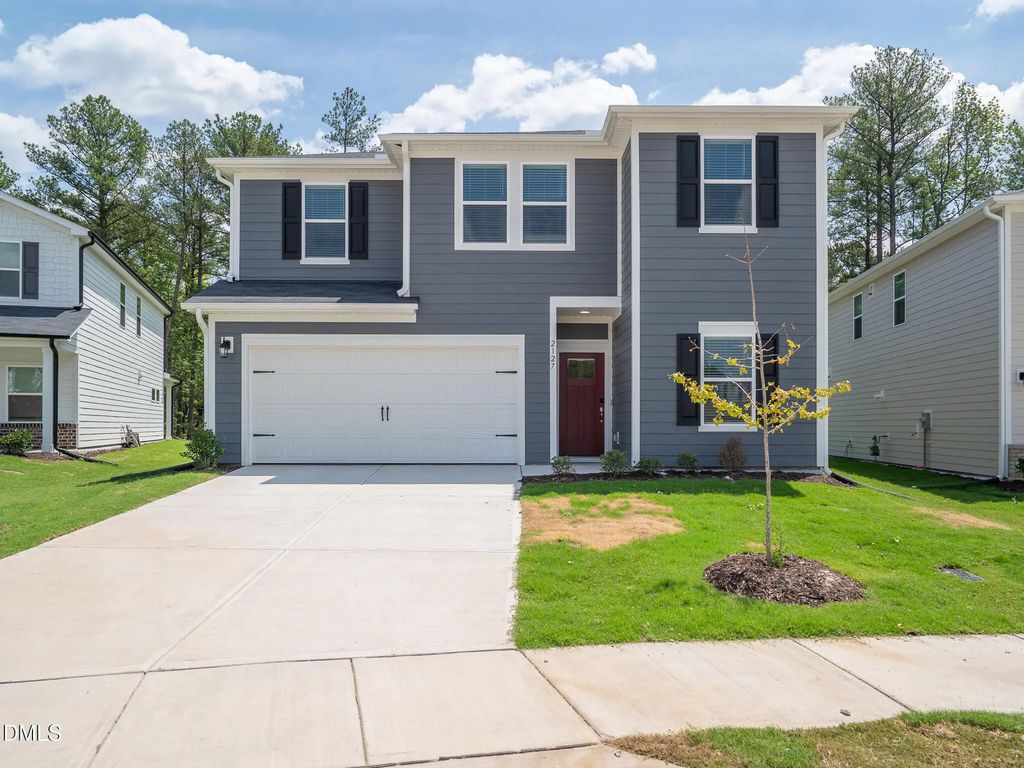 2127 Topsail Road, Durham