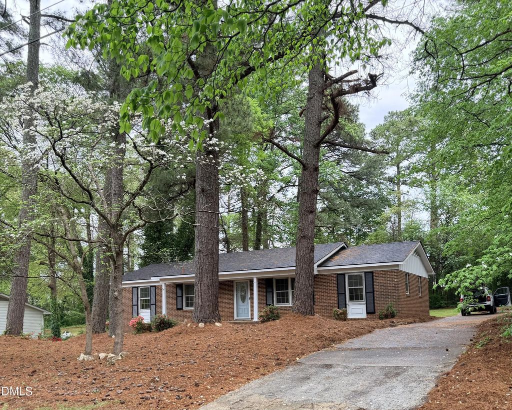 4324 Woodlawn Drive, Raleigh