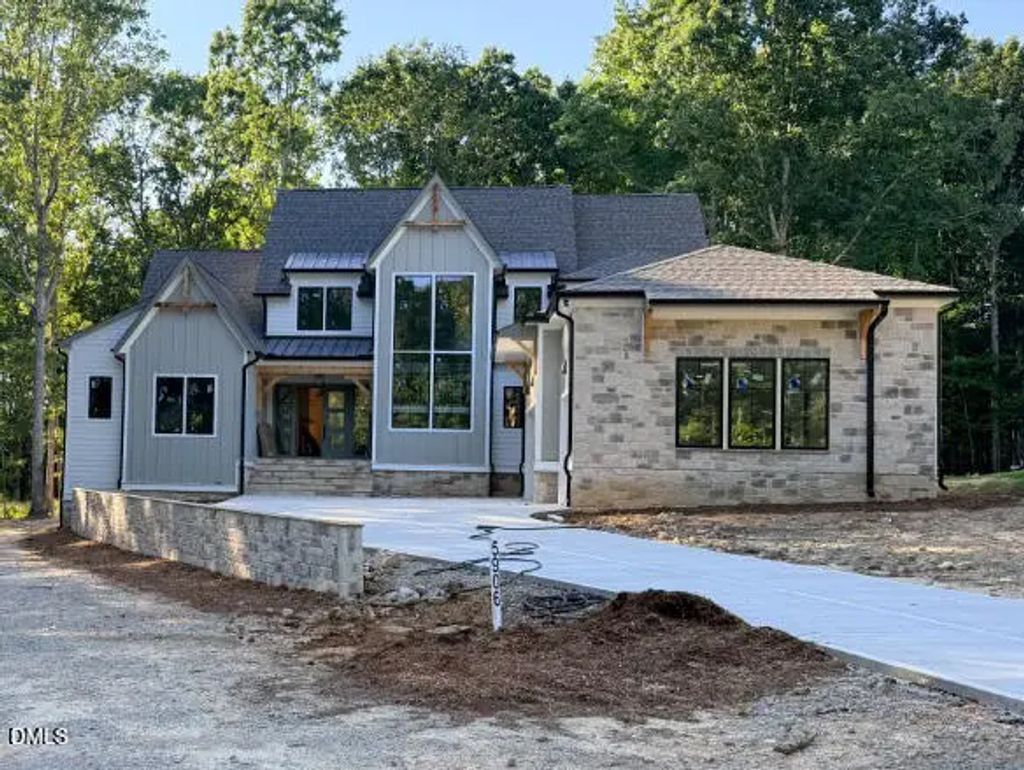 5904 Leone Pride Circle, Raleigh