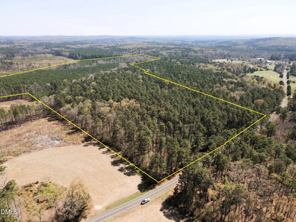 01 Collins Mountain Road, Chapel Hill