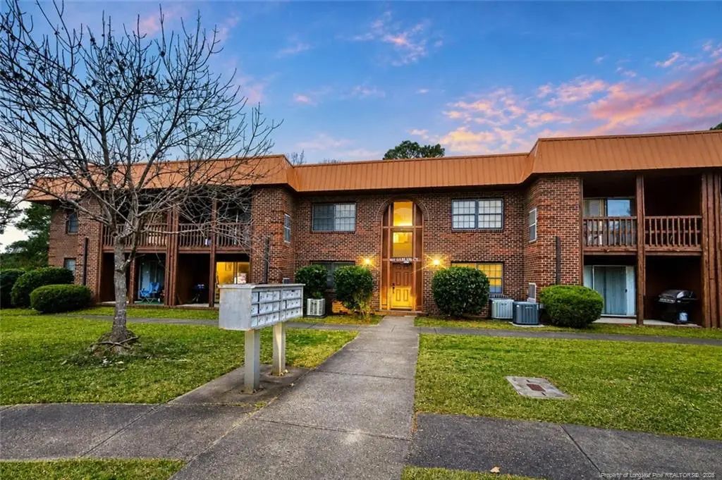 629 Gables Court, Fayetteville