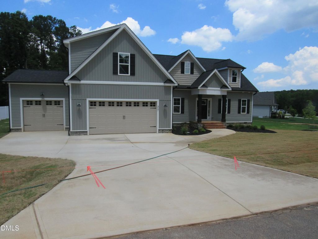 317 Coats Ridge Drive, Benson
