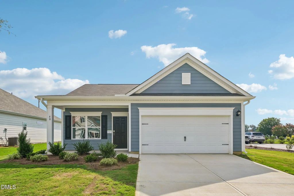 40 Chardonnay Drive, Lillington