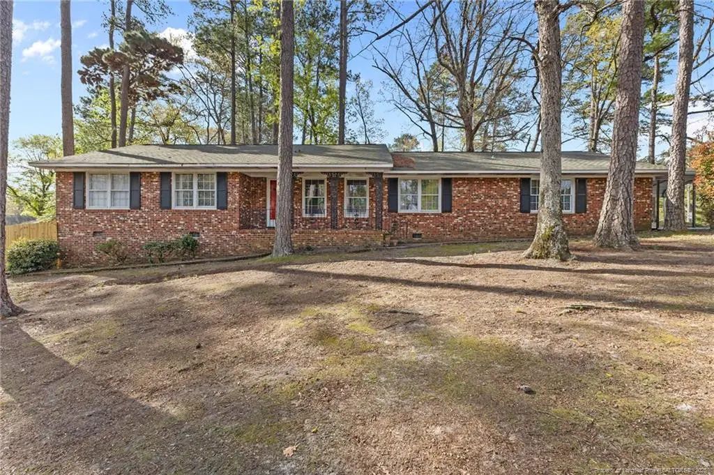 2125 Forest Hills Drive, Fayetteville