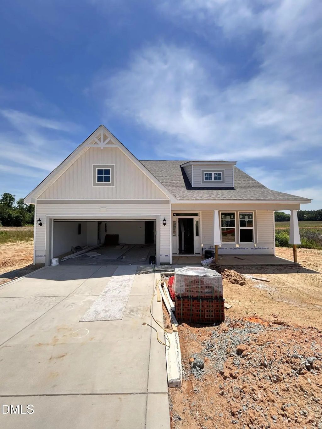 417 Maverick Lane, Dunn