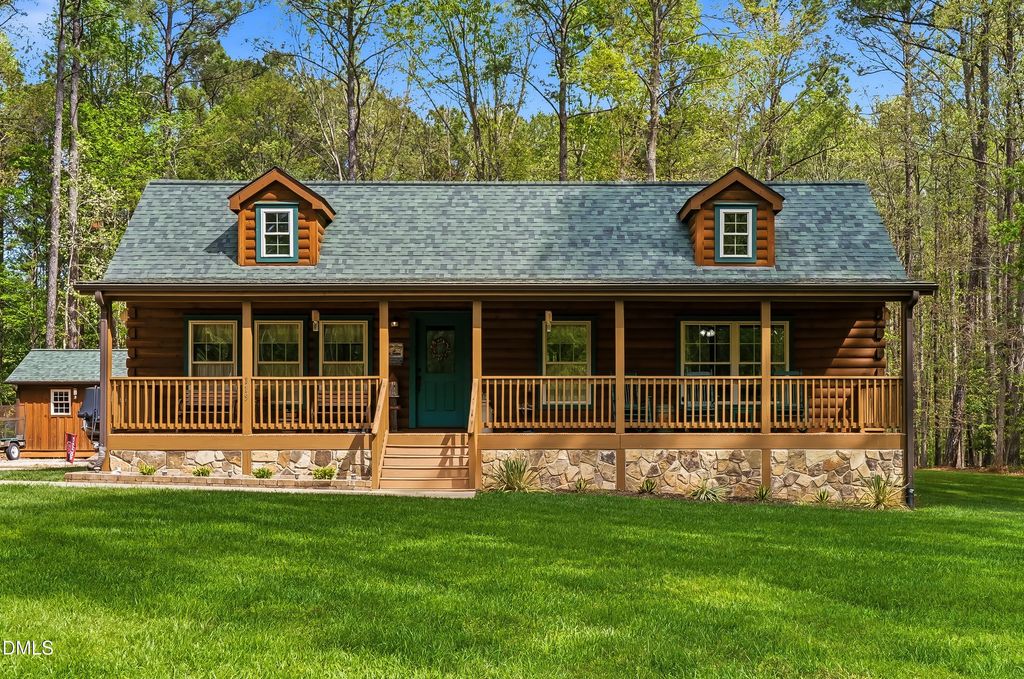 115 Running Bear Drive, Louisburg