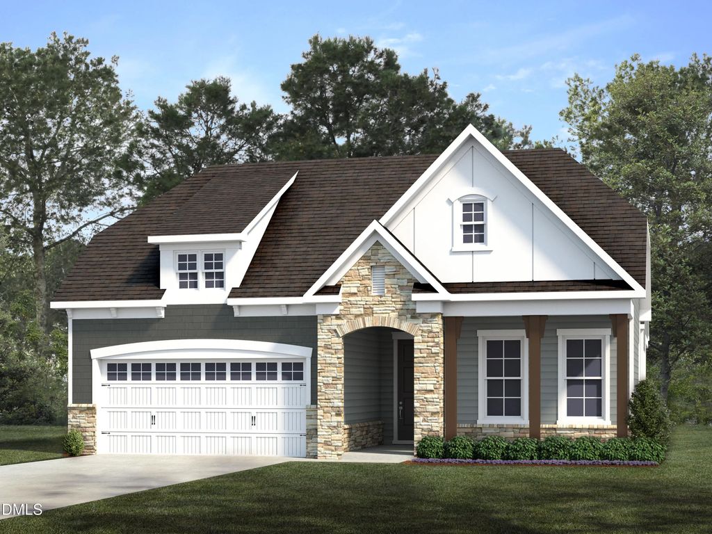 296 Oak Meadow Lane, Angier