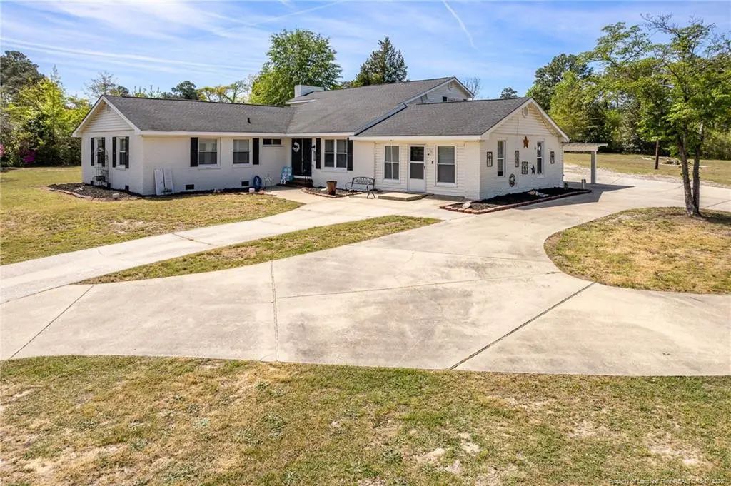3402 Seven Mountain Drive, Fayetteville