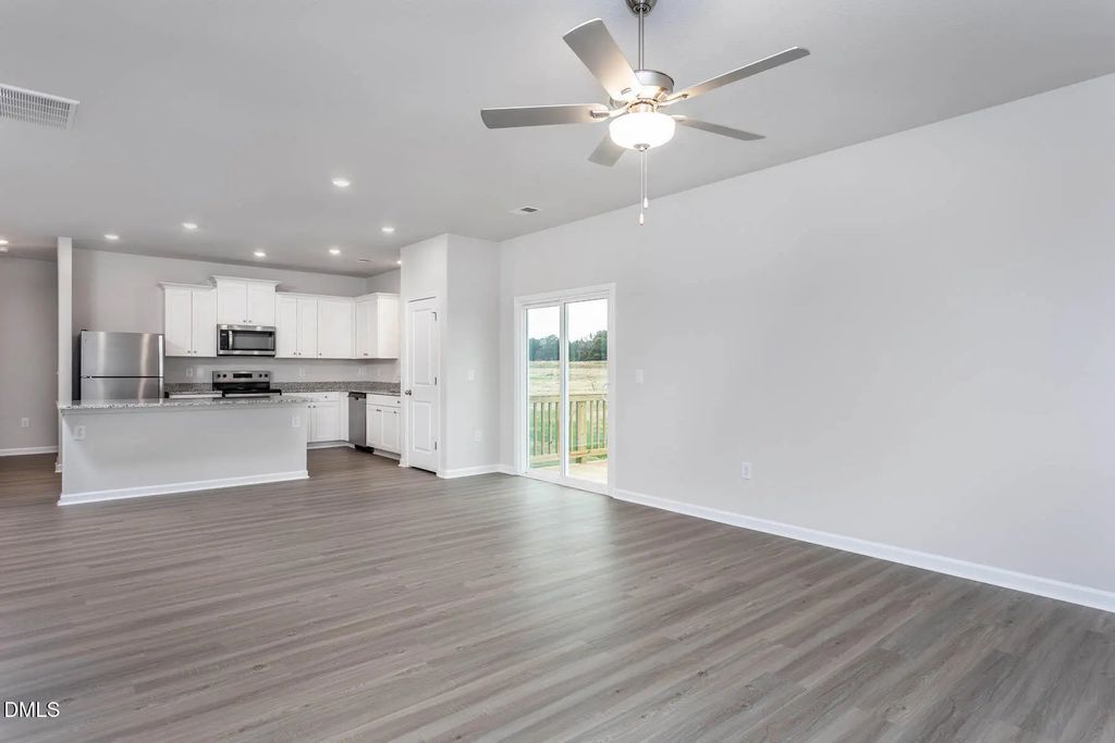 11714 International Drive, Middlesex