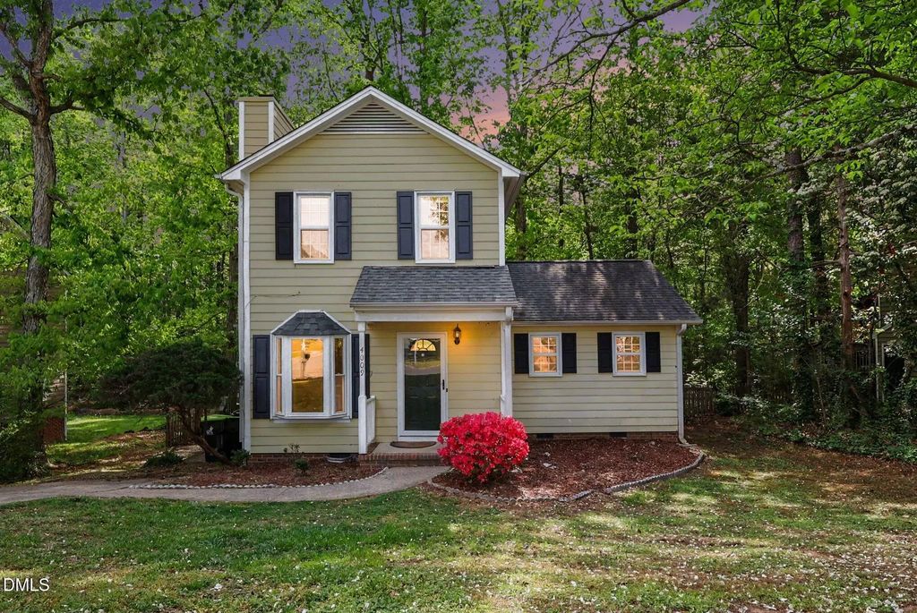 4009 Olde Coach Road, Durham
