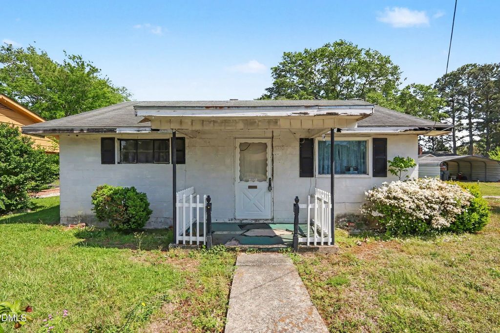 1008 Seaboard Street, Goldsboro