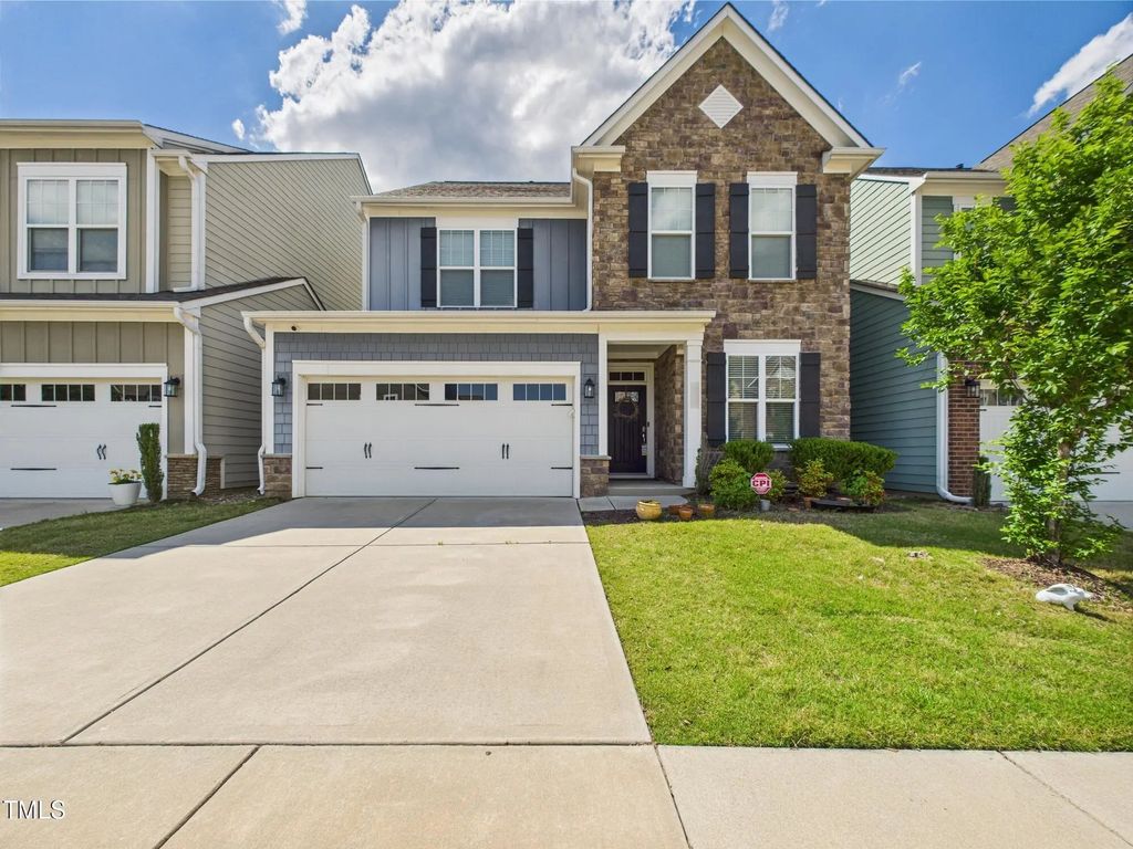 524 Rowanwood Way, Apex