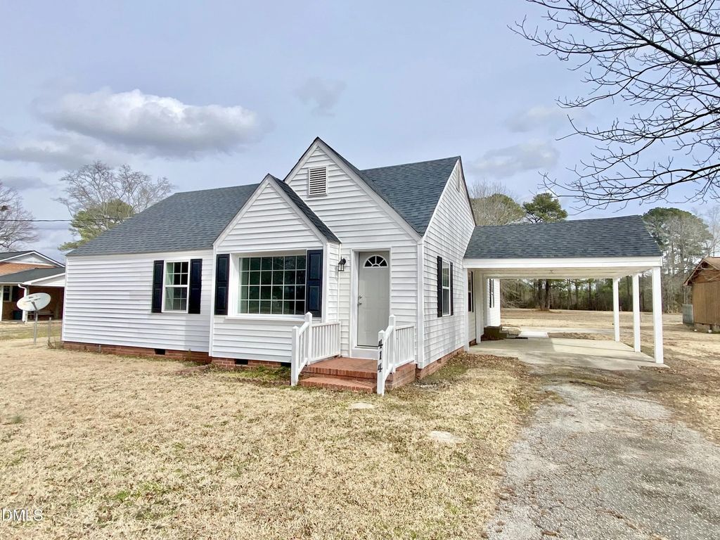 414 W Main Street, Selma