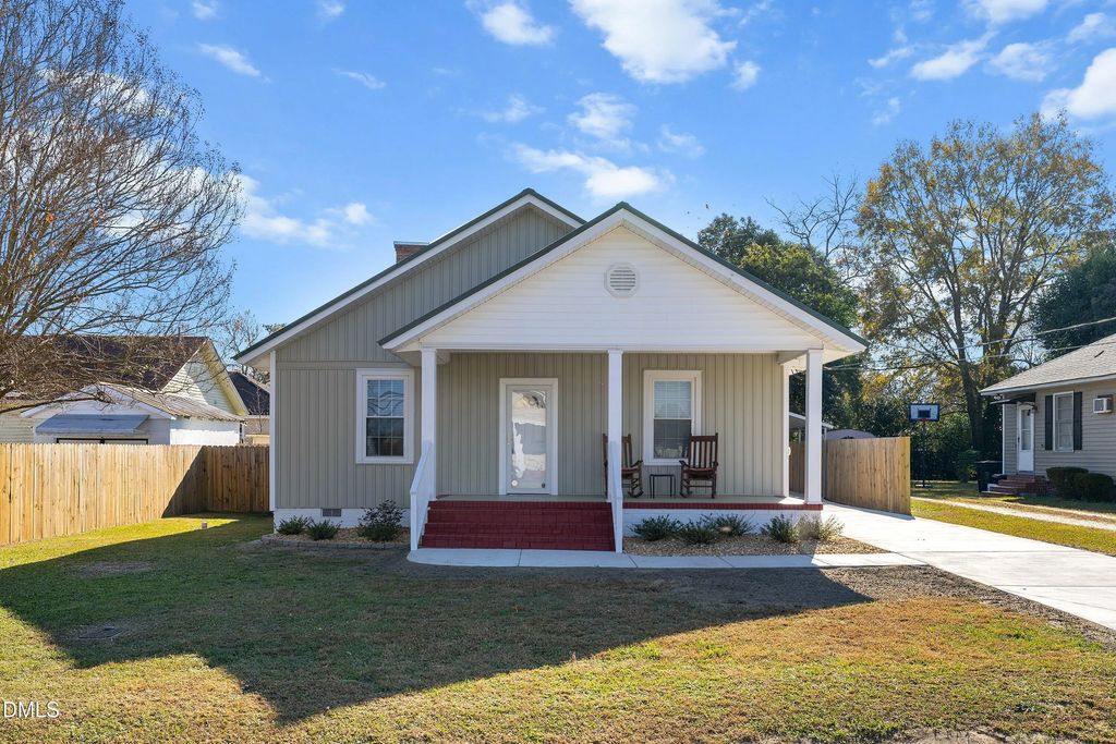 403 W E Street, Erwin