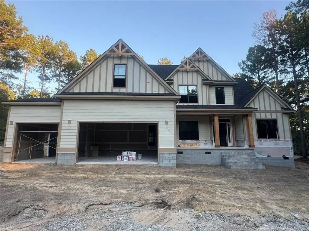 136 Leaning Pine Circle, Spring Lake