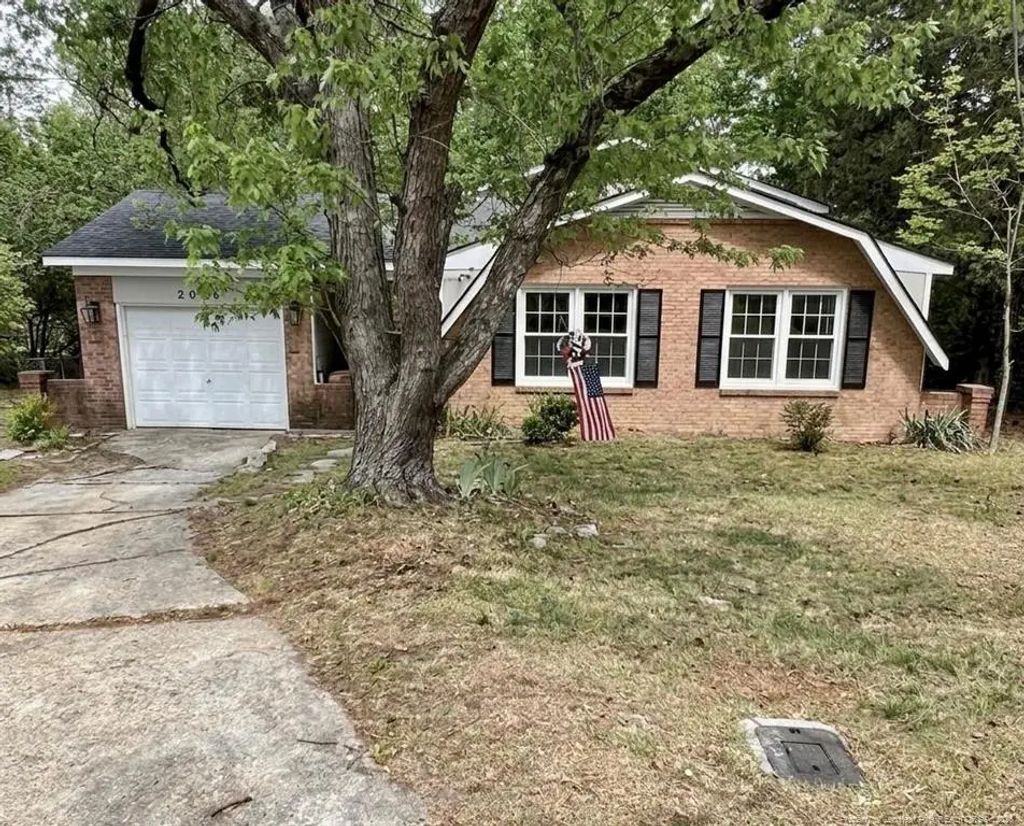 2006 Shiloh Drive, Fayetteville