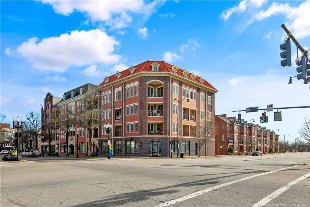 325 Hay Street 403, Fayetteville