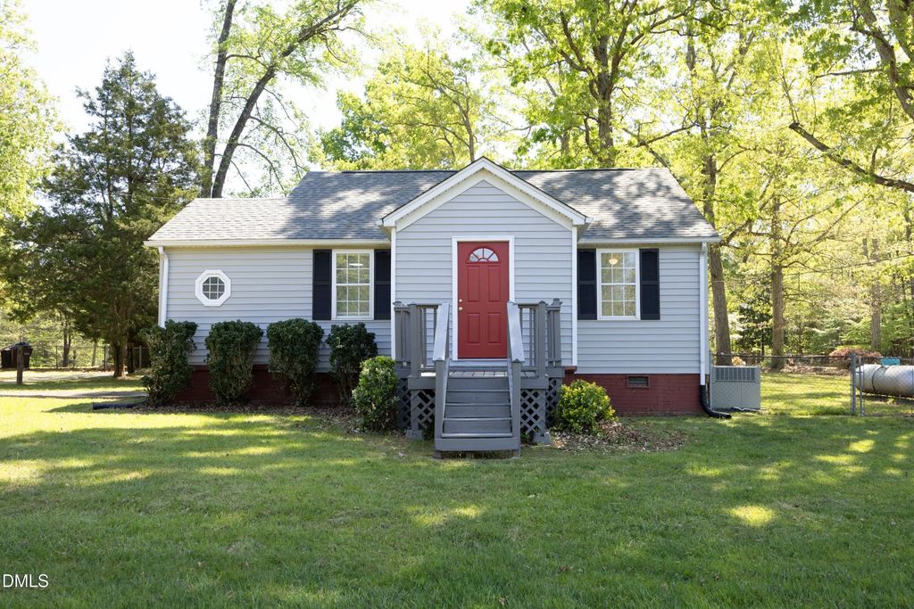 2490 Freshwater Road, Haw River