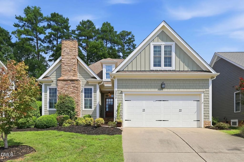 5212 Greymoss Lane, Apex