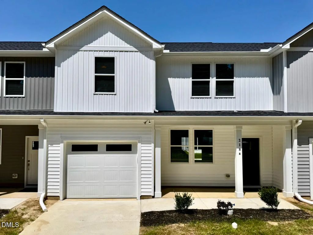 218 George Street A, Four Oaks