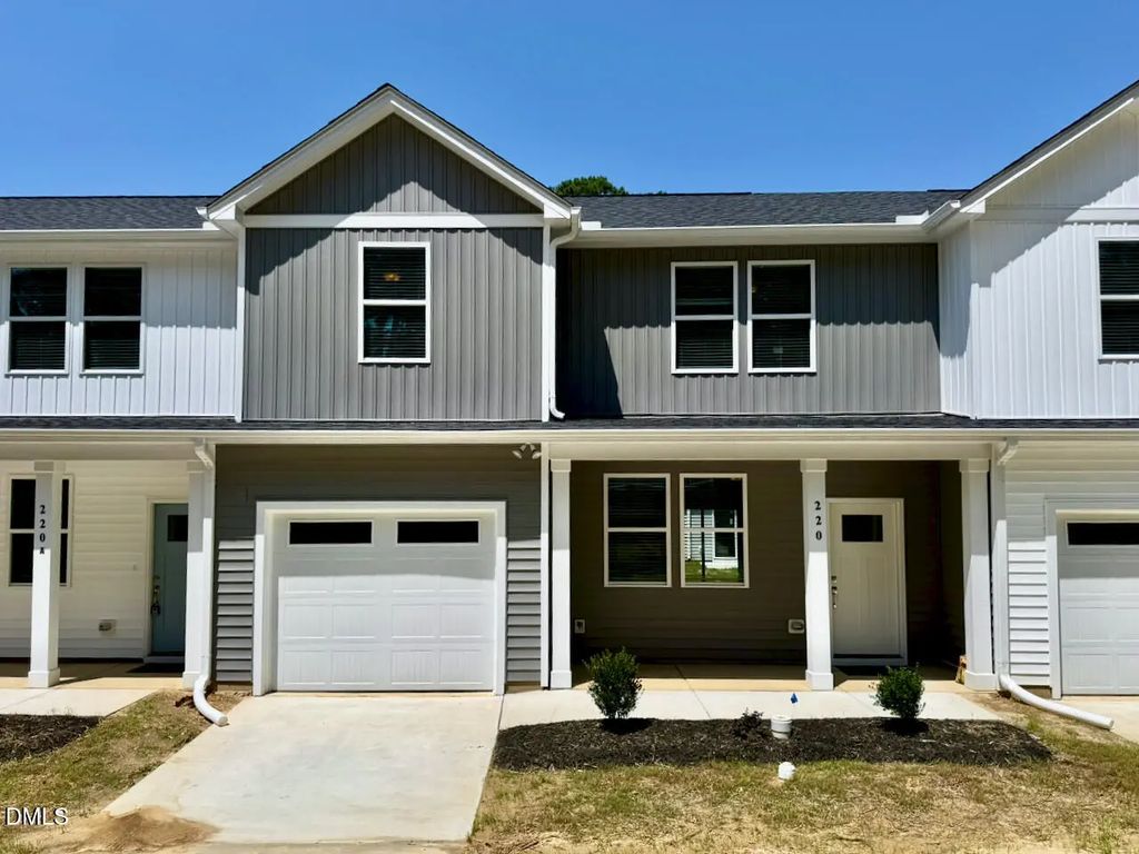 220 George Street, Four Oaks