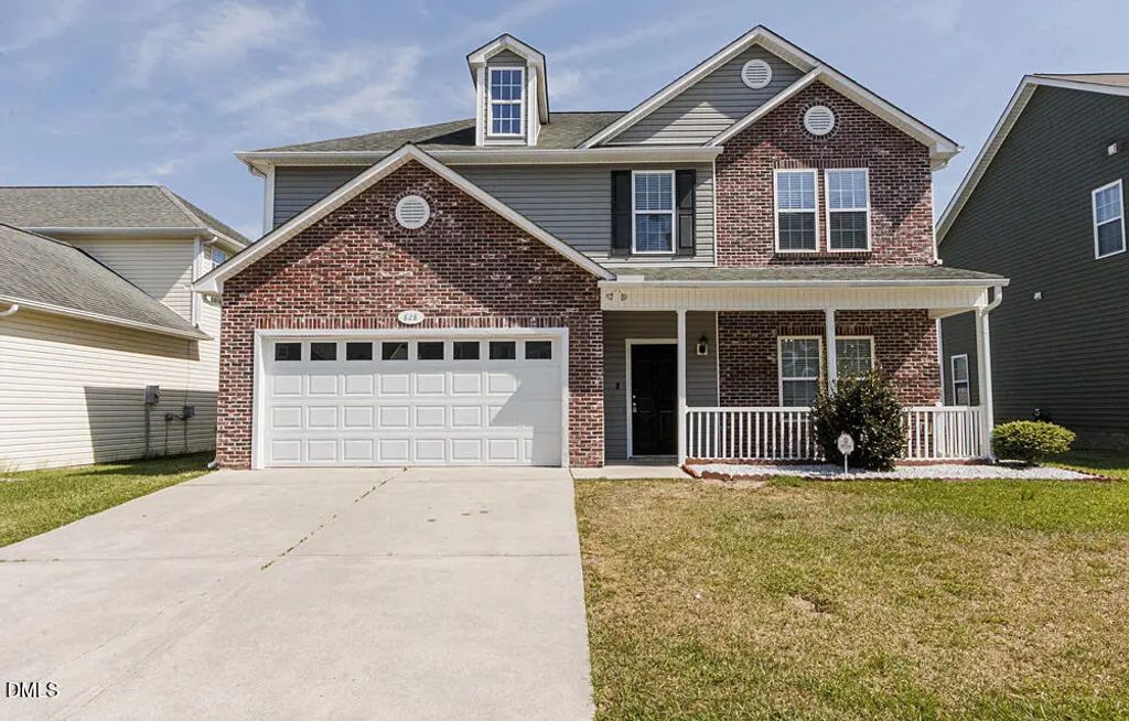 828 Jade Lane, Winterville