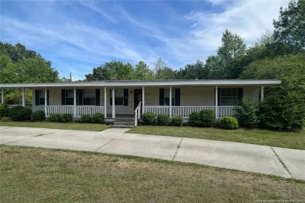 313 Longhill Drive, Fayetteville