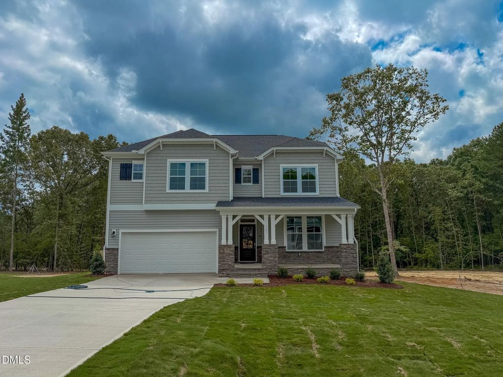 161 Eagle Rock Drive, Lillington