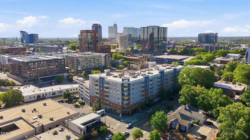 222 Glenwood Avenue 423, Raleigh