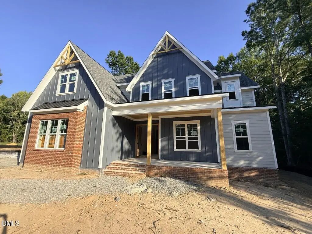333 Black Caviar Way, Raleigh
