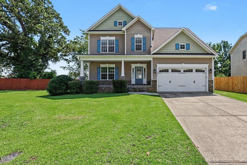 3205 Dove Hunter Circle, Fayetteville