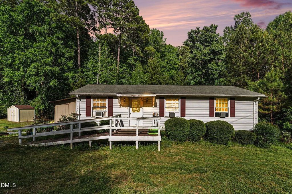 2505 Neville Road, Chapel Hill