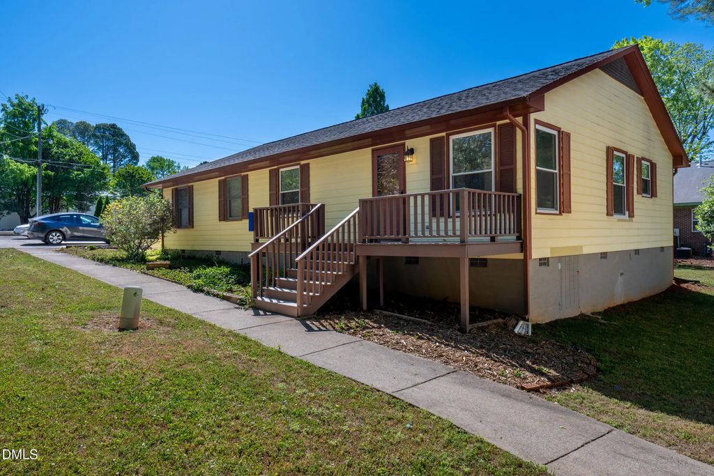 173 Credle Street B, Pittsboro