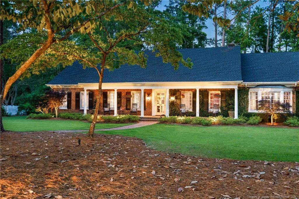 324 Summertime Road, Fayetteville